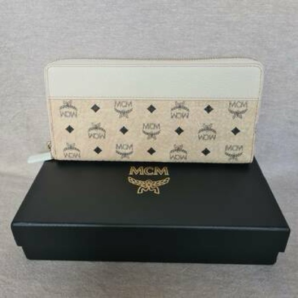 ✨ Brand New MCM Portuna Large Visetos Zip-Around Clutch Wallet ✨ - Picture 2 of 2